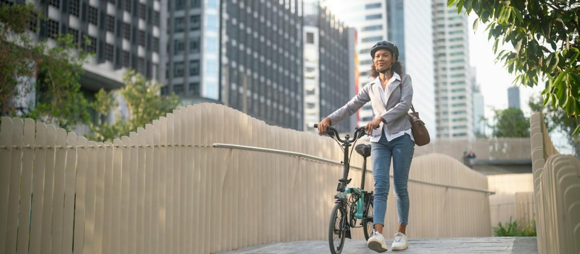 Vélo ou marche : quel est le meilleur sport pour les genoux ?